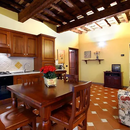 Canacci Apartment *