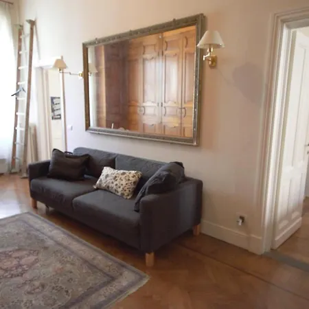 Canacci Apartment